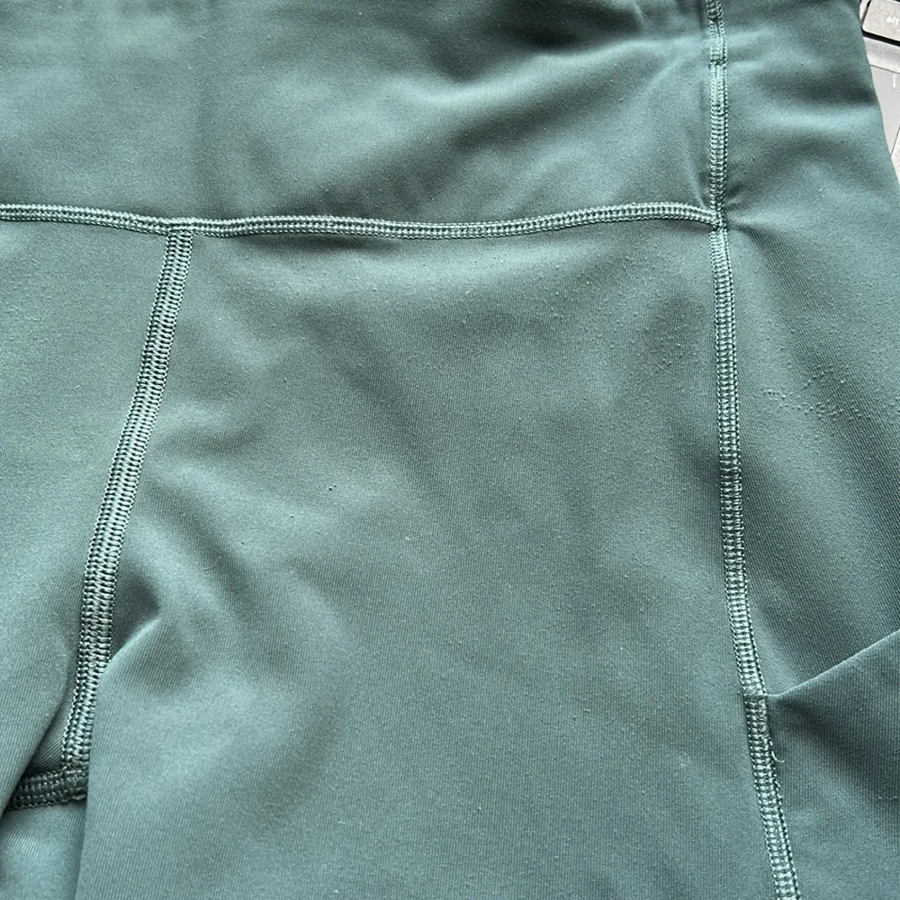 Lululemon Speed Up Crop 21 inch Luxtreme Green Teal Shadow Sz 8